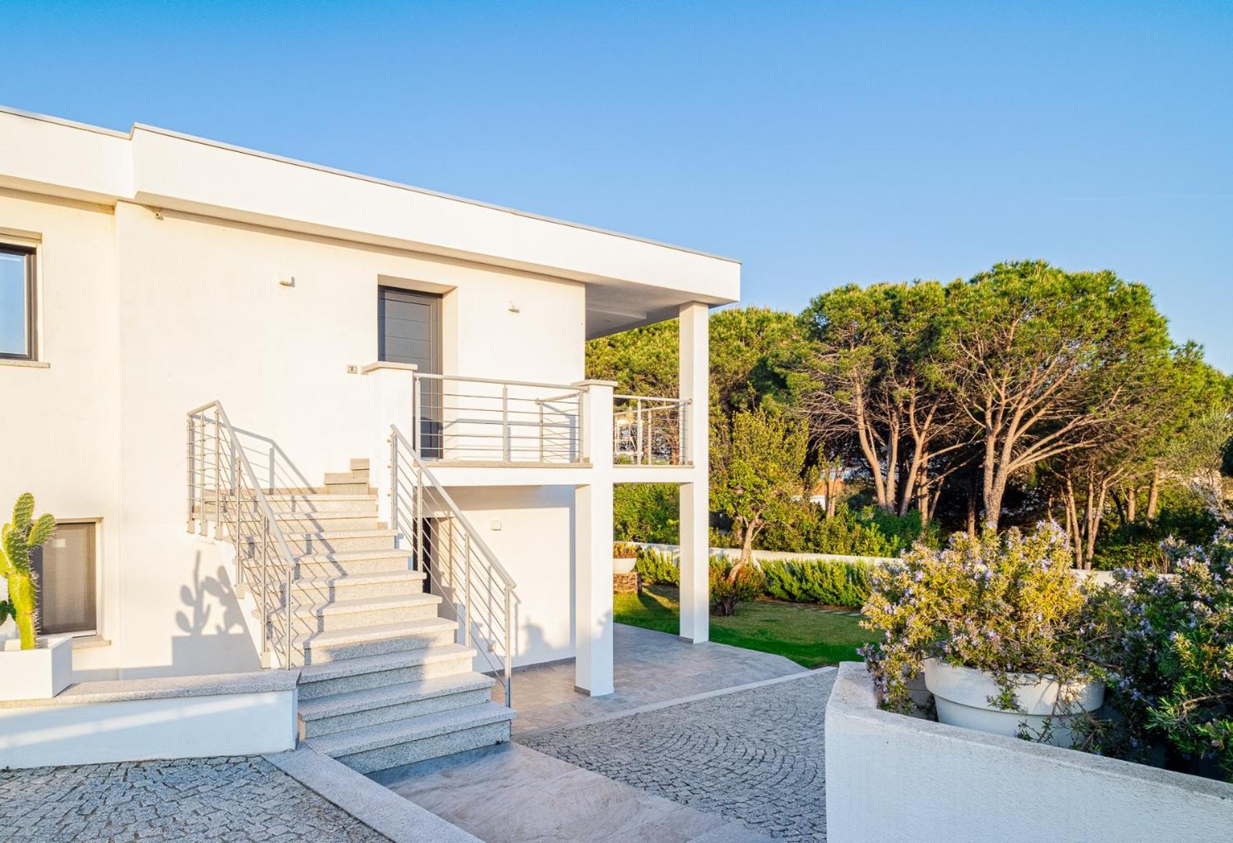 Wlofts 11, 12 & 14 By Klodge Olbia